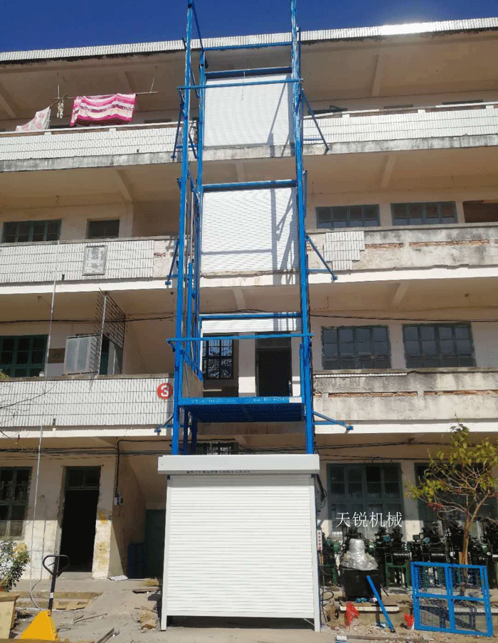 淄博室外升降货梯