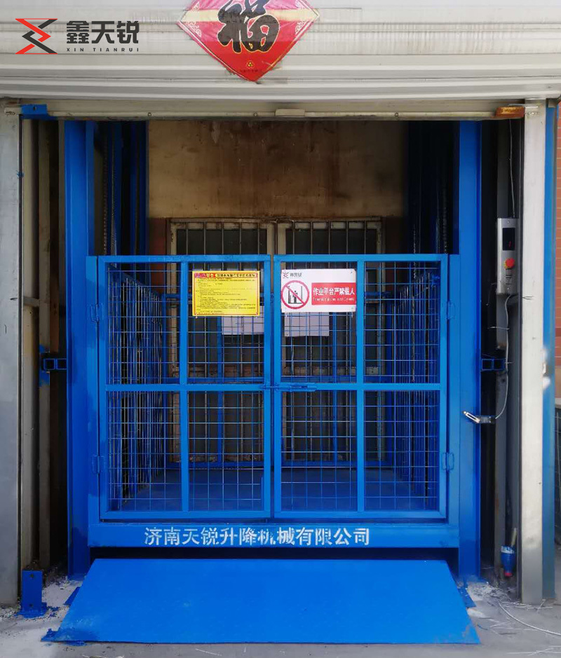 淄博导轨式升降机